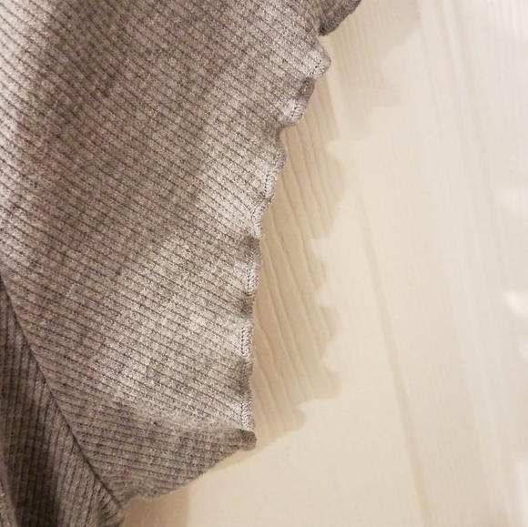 Croptop - Picture 3 of 3